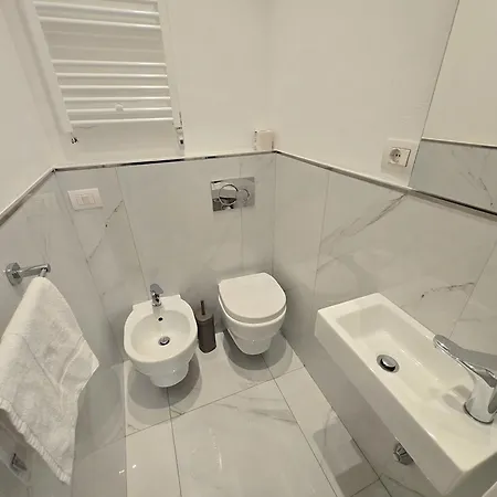 Guvano Luxury דירה